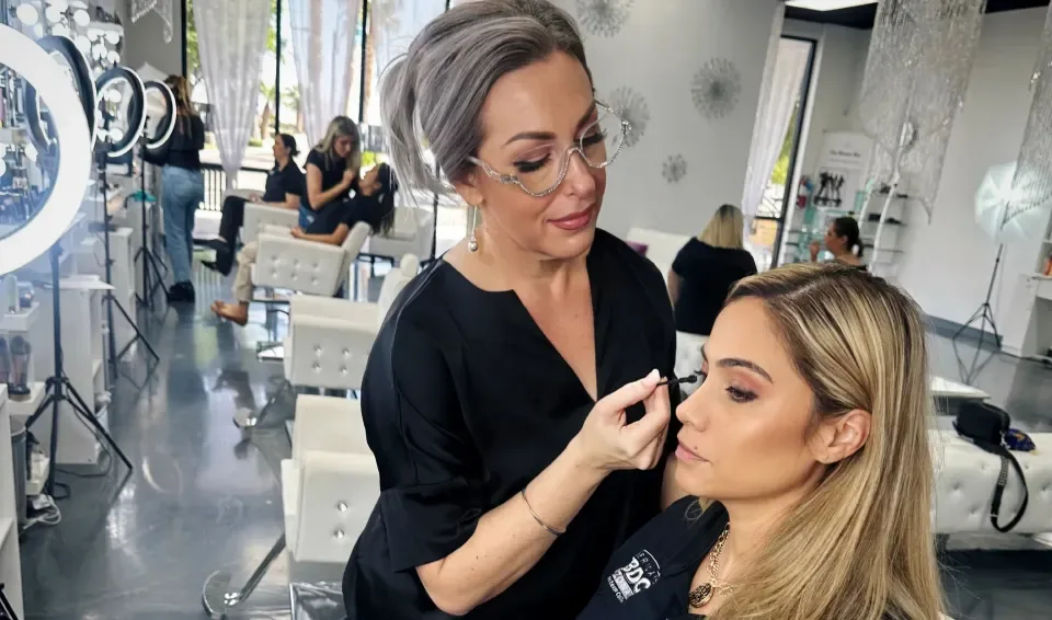 Private makeup tutorial in progress